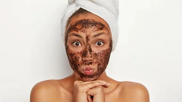 blackheads removal with coffee