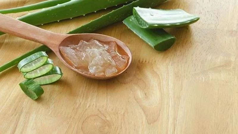 Does aloe vera remove blackheads
